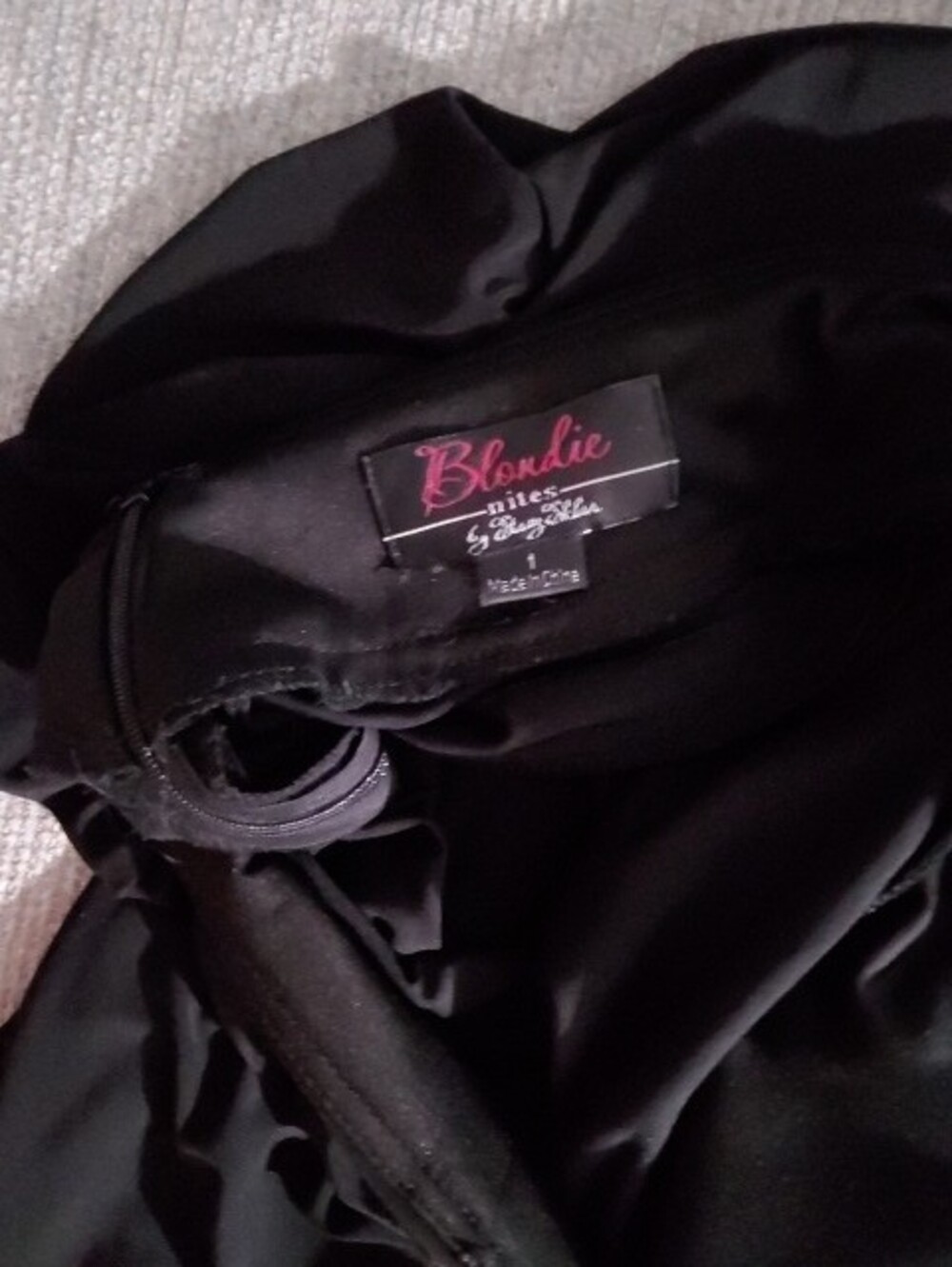 Black One-Shoulder Evening Gown with Beads - Picture 7 of 7